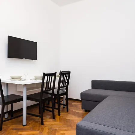 Affordable Stay Navratilova Praag Buitenkant foto